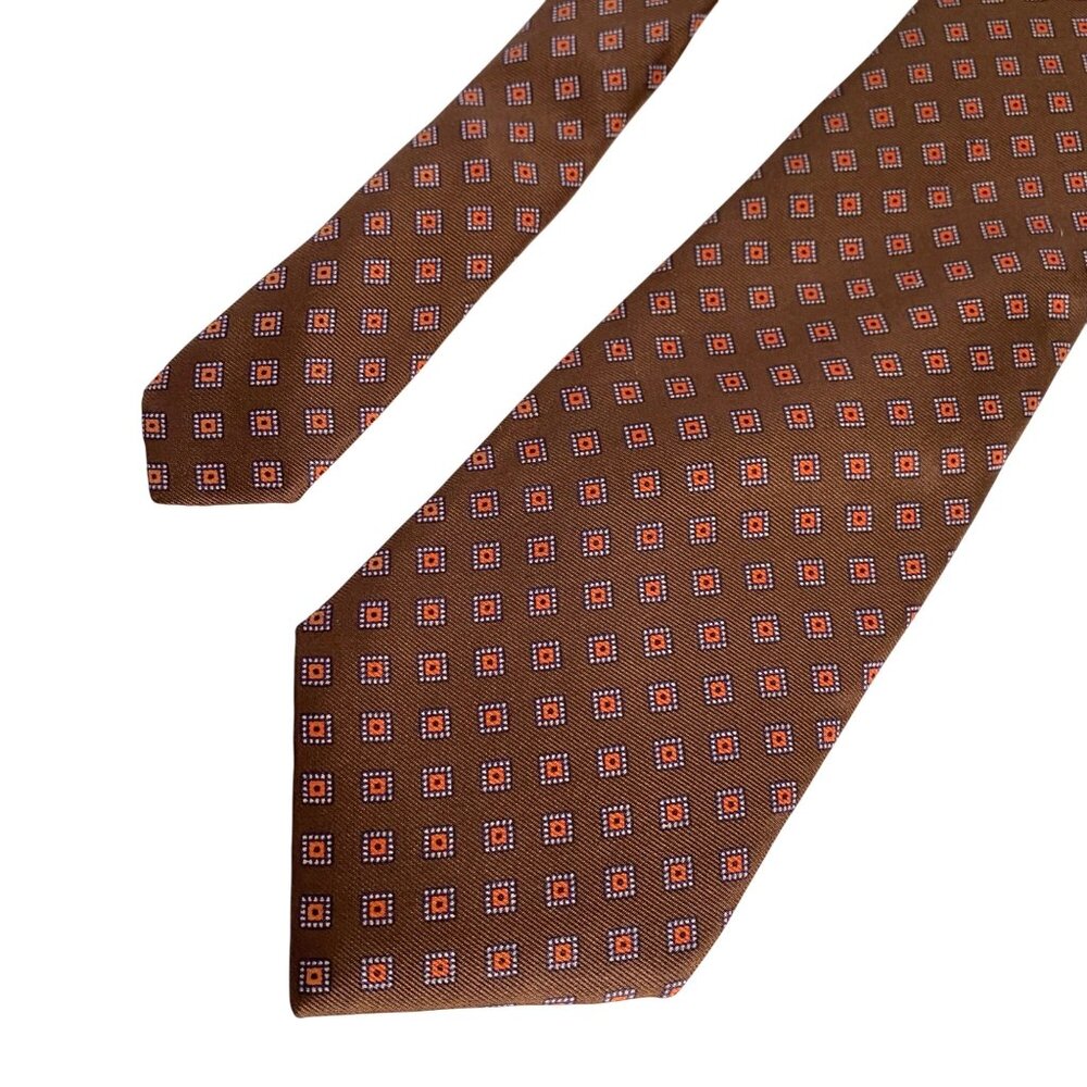 100% Silk Brown and Orange Diamond Pattern Mens Thin Necktie 58in